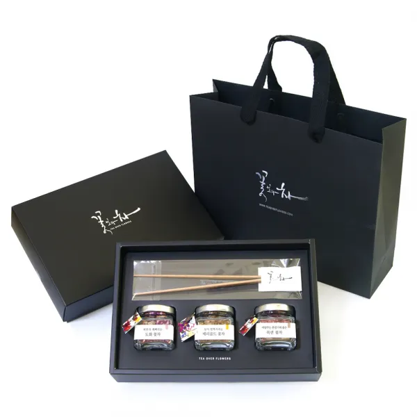 꽃보다차 아담한 꽃차 3종 선물세트, 도화 1.5g + 메리골드 4g + 목련 1.5g + 차집게 + 쇼핑백, 1세트