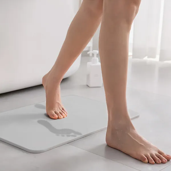 쿠팡 브랜드 코멧 홈 화장실 규조토 발매트 그레이 60 X 39 X 0.9 Cm 