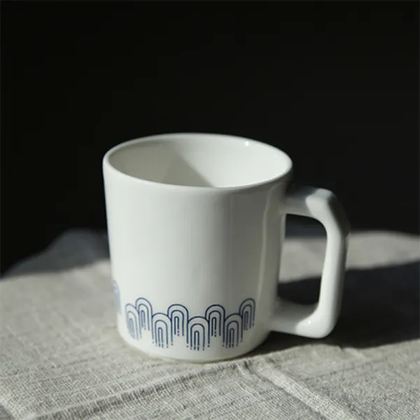 소로시 산수화 머그, 첩첩산중 (White + Blue), 1개