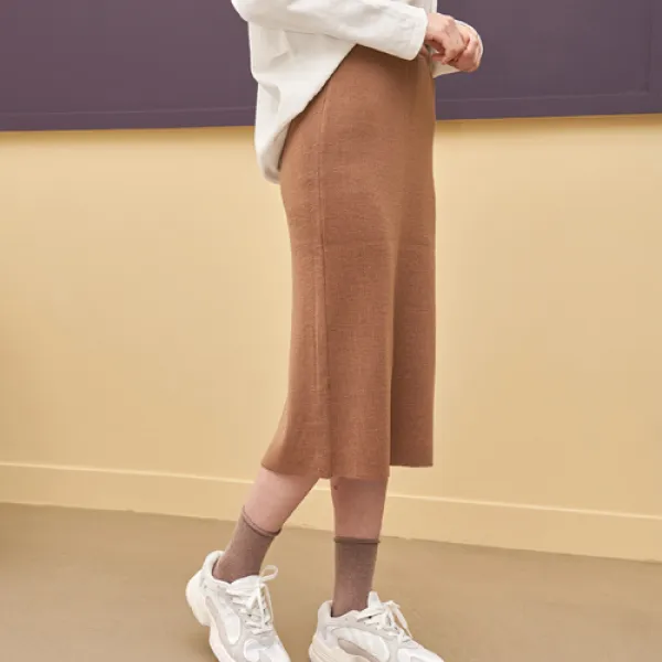 반에이크오 뒷트임니트스커트