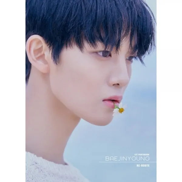 배진영 - RE-ROUTE 1ST PHOTOBOOK BAEJINYOUNG