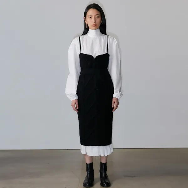 해프닝 CABLE KNIT ONEPIECE