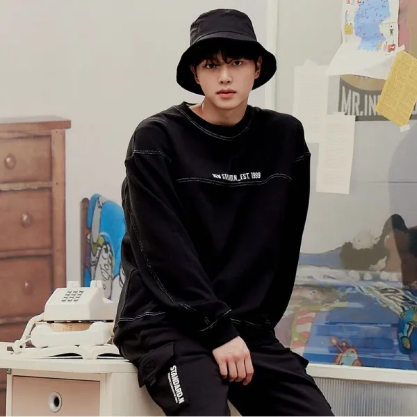 NII 스티치 포인트 헤비쭈리 맨투맨 NNUAMWW8321