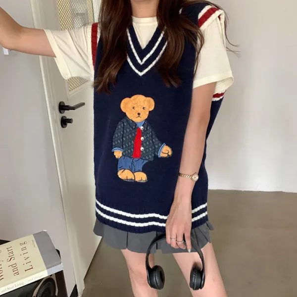 완츄 곰돌이 브이넥 니트 베스트