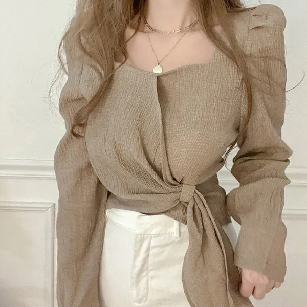 슈가펀 스퀘어 랩 여리여리 블라우스