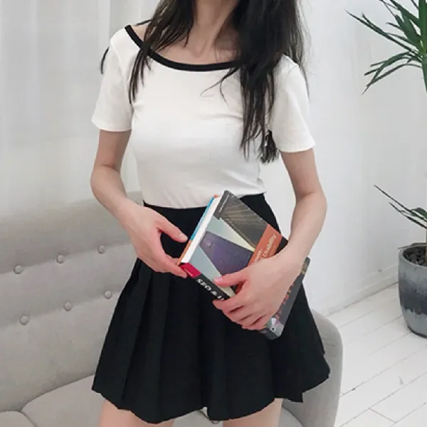 패션 여성 섹시 데일리 페미닌룩 섹시 백리스티