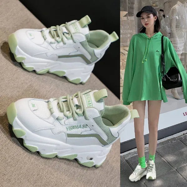 위파인더 올드미스 슈즈 봄 봄 패션 레드 컬러 속굽높이 키높이 레포츠 인스타그램