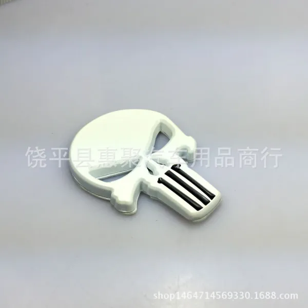 징벌자 자동차 로고 슈퍼히어로 스컬 메탈 스티커 레이블룩