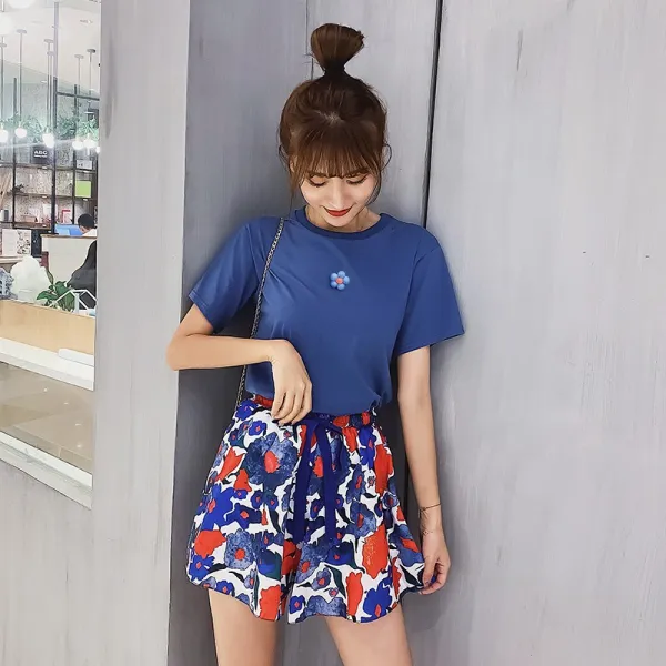 데일리룩 패션 솔리드 라운드 반팔티x플라워 반바지 코디 루즈핏 데일리
