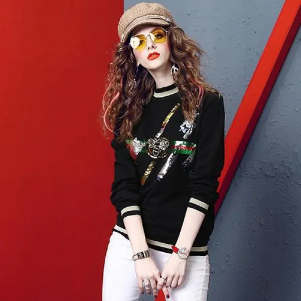 고급 여성 원피스 드레스 패션 컬러 스트립 스탠드 칼라 바느질 긴 소매 작업 장식 조각 검은 스웨터 거리 패션_34872