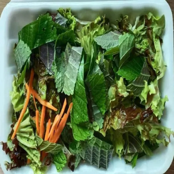 정선송어 송어회 1kg (순살250g), 1세트, 모듬야채 120g(+마늘소스)