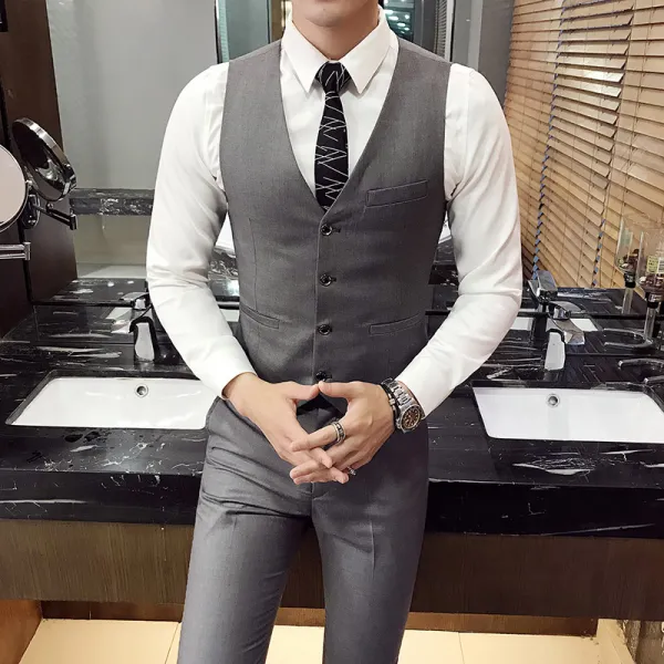 들러리 형제 단복을 달다 결혼 드레스 양복 남성 여름