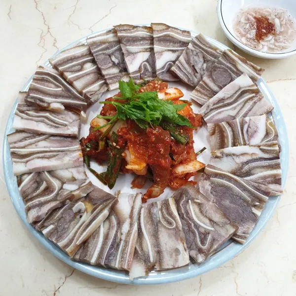 밥도둑세상 쫄깃담백한 편육, 1팩, 500g