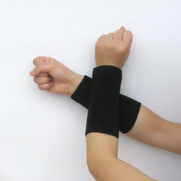 완 판 커버 보온 관절 완 갑 남녀 플러스 팔 운동 완 갑 얇 은 면 블랙 2 마리 길이 15cm 정도 마른 편 이거 나 뚱뚱 한 편 이 라 고객 님 과 연락 드 립 니 다.