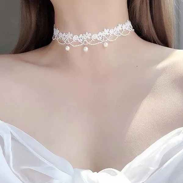 일호장신구 엇갈린 비즈플라워 초커 국내배송 개별 카드텍포장