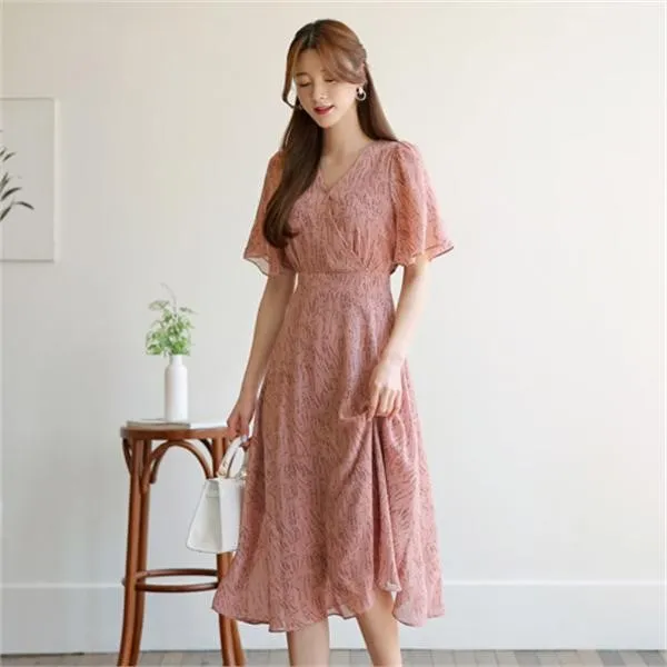 시크라인 벨소매 플로랄 쉬폰 원피스