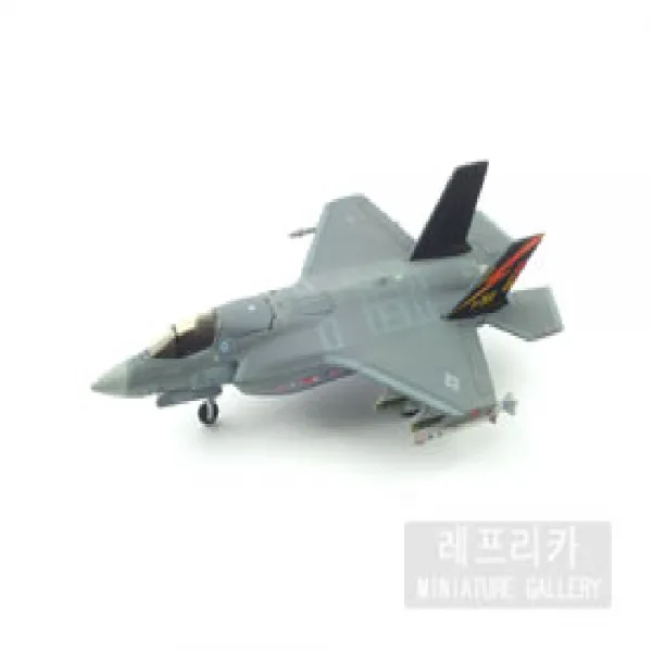 [AOU_3654616] 라이트닝 수직이착륙기 전투기모형 HG960272GY