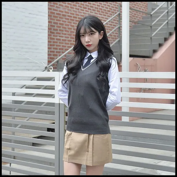 보풀방지 그레이화이트라인 롱조끼 여자 교복 예쁜교복 교복쇼핑몰 Ruwm