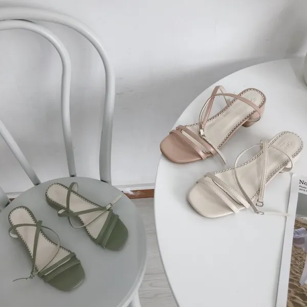 화목쇼핑몰 0여름 소프트스타일 꽃레이스 디자인 노출 발가락 일자 버클 스윗 늦바람 청키힐샌들