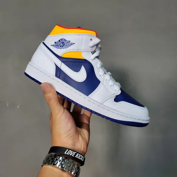 나이키 에어조던1 미드 딥 로얄 블루 레이저 오렌지, 554724-131, 러브킥스
