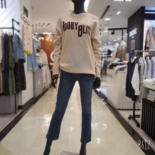 알토 알토**티셔츠 같은 니트**봄의 전령처럼 화사하게 하나만 입어도...ALKR20335 긴팔 티셔츠