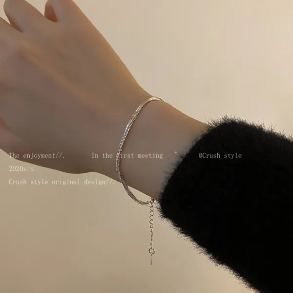 가볍게 사치한 심플 보이핏 볼륨 디자인 냉담 무드 개성 트윈 고퀄리티 악세사리 실버 뱀 뼈다 팔찌 묵인
