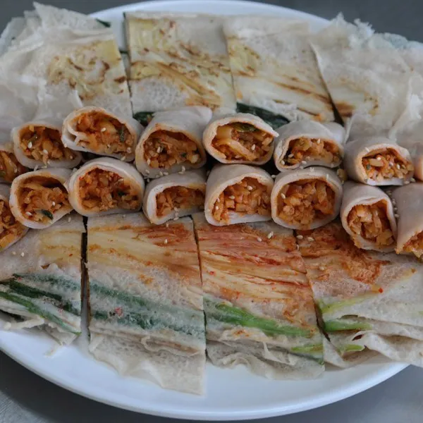 강원삼척 직접 갈아만든 메밀전병 + 메밀부침개 (당일제조), 1박스, 1.3kg