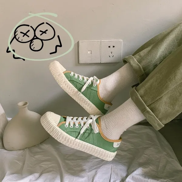 엠오엔2 여성화 캔버스화 운동화 스니커즈 통굽 슬립온 키높이 단화 신발 슈즈 패션 아쿠아 여학생 봄가을
