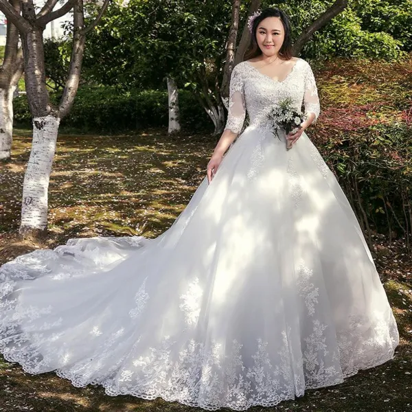 특빅사이즈 레이스 중팔 브이넥 A라인 웨딩드레스