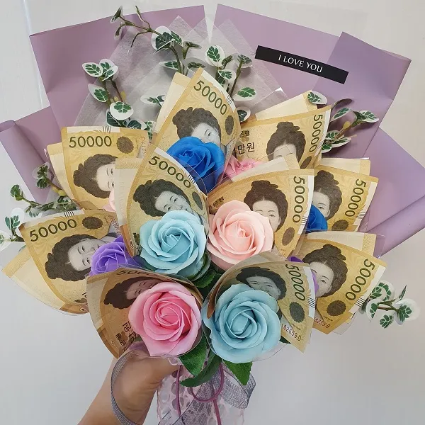 늘솜아뜰리에 비누꽃 (+전용쇼핑백 증정) 10송이 용돈꽃다발 돈다발 용돈이벤트 돈꽃다발 부모님선물 결혼기념일, 믹스