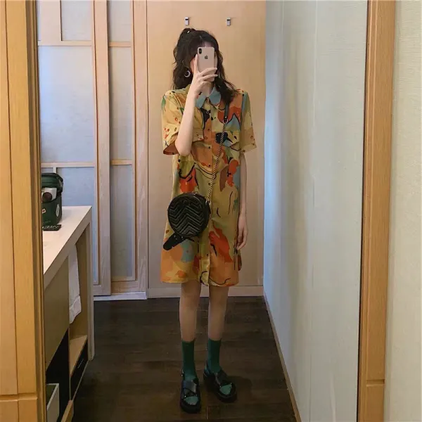 해 새로 유행하는 현아 바람 ins son 계열의 초선 여장 봄 소녀 입던 항풍 스커트