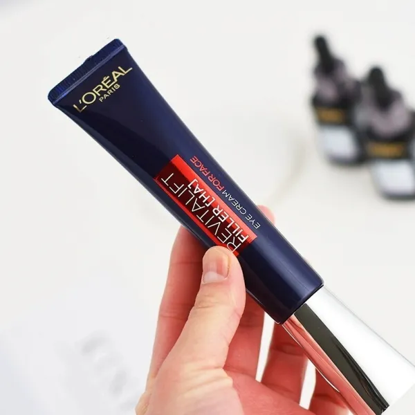 LOREAL 아이크림 다림질 복안 보디 폴리머 워터블렌징 물빛 완성 얼굴 전체에 잔잔한 무늬 아이크림 30ml 제거 눈가 주름 방지 법