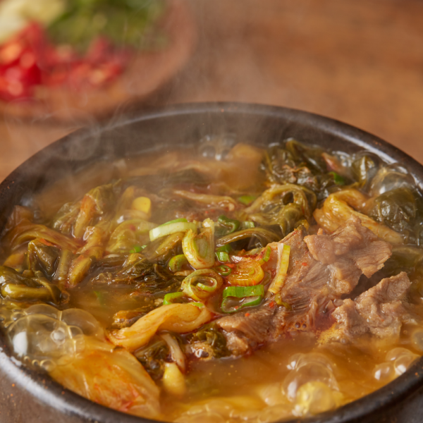 [56년 맛집 용문해장국]17시간 우려낸 소뼈 우거지 해장국 국 찌개 밀키트 사골 된장 몸보신 즉석국 뼈해장국 (1~2인분 700g 3팩), 용문해장국 700g x 3팩