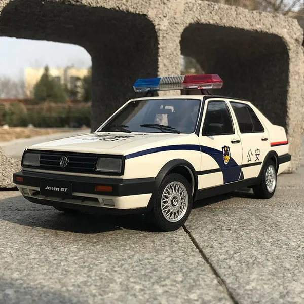 원래 1:18 폭스 바겐 제타 JETTA GT MK2 클래식 버전 광장 경합금 자동차 모델 자동차 모델, 06 제타 경찰차