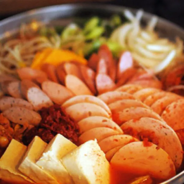 햄바라기 수제햄 부대찌개 2인분 반조리식품 건강한맛 X파일 착한식당 아이들 임산부도 안심하고 먹는 먹거리 01.햄바라기 수제햄 부대찌개