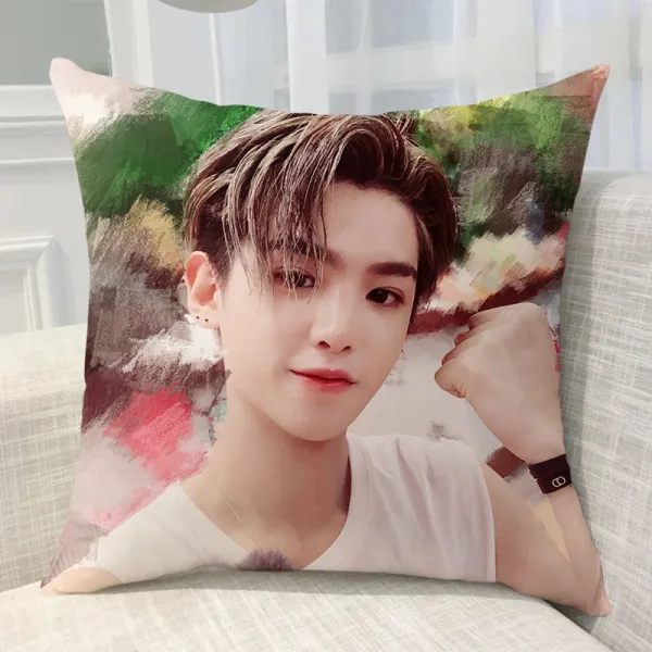 돌 연습생 저스틴 황명호 포옹 베개 주변 같은 소파 쿠션 자 사진 맞춤 생일 선물, 50x50cm실크 선명한