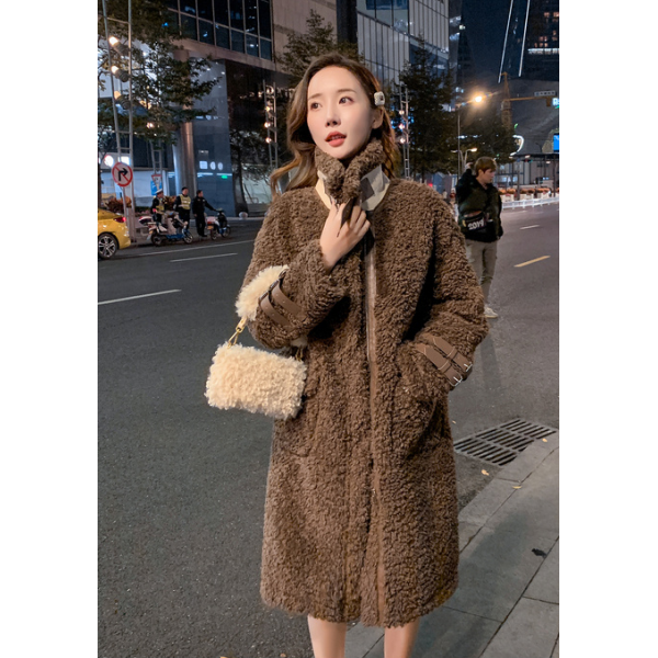 이상품은 요즘 퀄리티 문제가 너무 많아 당분간 배송이 어렵습니다 감사합니다
