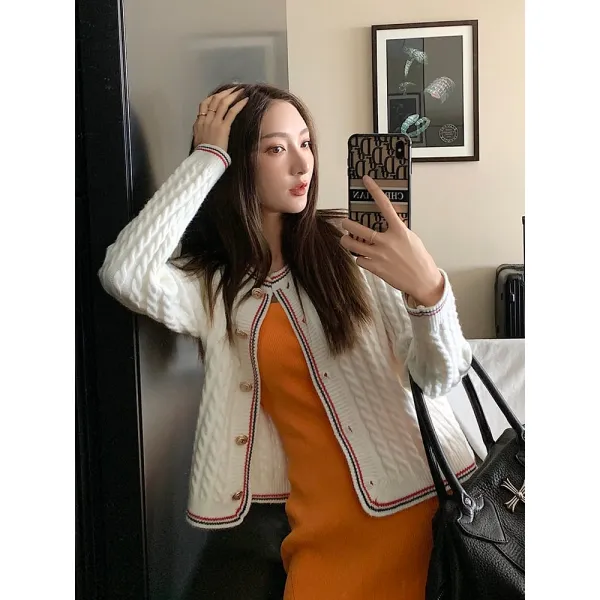 위파인더 교민JOFAY(구키스웨터)달콤 고급스런 금속단추 부딪치는 꽈배기 기질