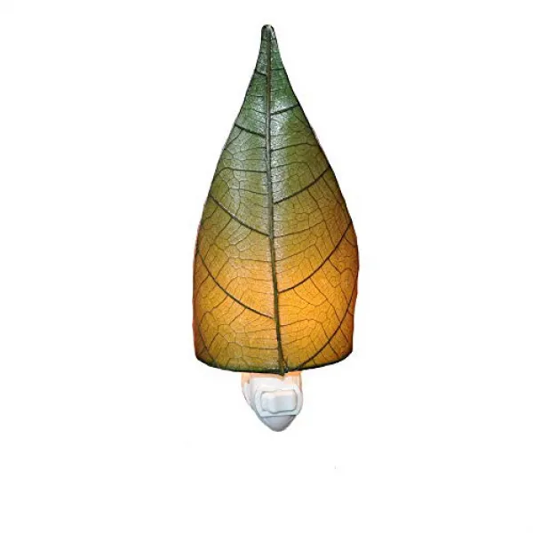 Leaf 8” High Green Fossilized Cocoa Leaf Plug-in Night Light 잎 8 ”높은 녹색 화석화 코코아 잎 플러그인 야간 조명, 1
