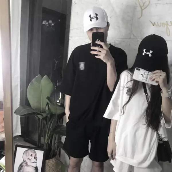 데일리 커플룩 실제 촬영 유럽 방송국 조수 브랜드 결핵 커플 느슨한 스포츠 게으른 캐주얼 편안한 셔츠 5 점 반바지