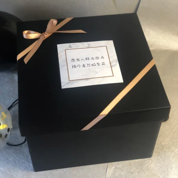 코스모스 큰사이즈 라지 오버사이즈 소녀마음 그물 레드 정 사각형 보케이스 생일 선물 포장케이스 남자 친구, 신선한 옷 노마 너를동반 보뙤약볕 핀, 40 *40 *30CM 블랙