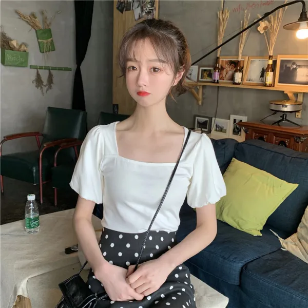 융성프라자 여름 보여 쇄골 스퀘어넥 벌룬소매 디자인 감각 늦바람 여성