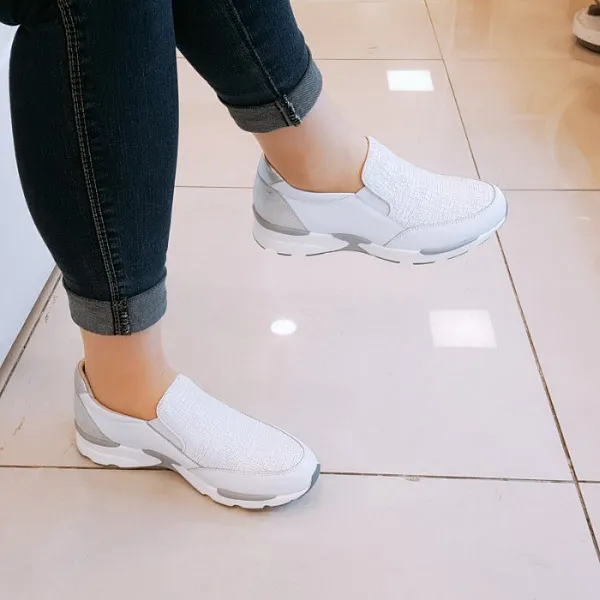 제니아 제니아 NC08 여자 굽높은운동화 화이트 4cm S팔사삼사 (3649420)