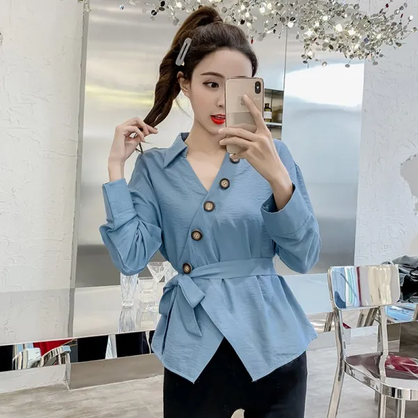 데일리룩 패션 페미닌룩 버튼장식 카라 블라우스 셔츠