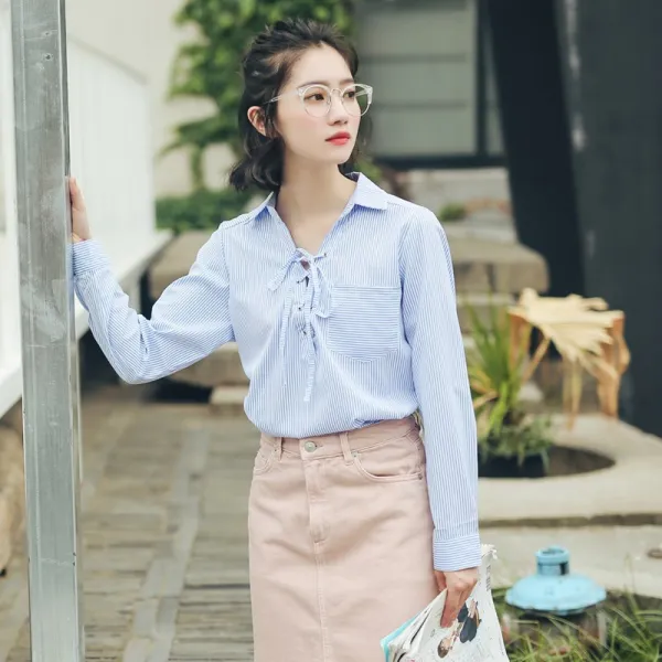 데일리룩 패션 페미닌 데일리 스트라이프 리본 셔츠