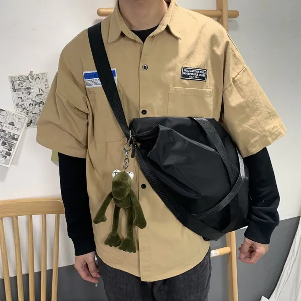 INS 암흑색 계 카고무드 기능 심플 나일론 여성 트렌드 시크 캐쥬얼 단 어깨