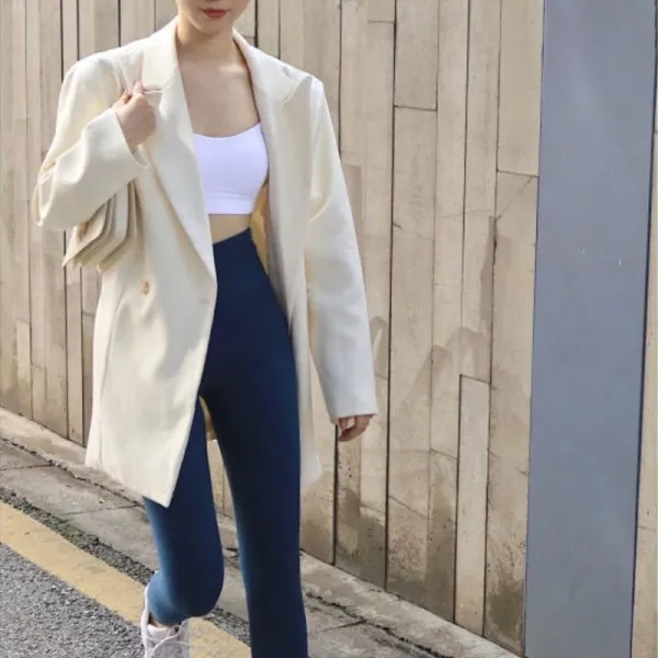 거리를 폭파함 와이드 잉글리시 에어로빅 인싸템 가오딩 타입 양복외투 양복 여자