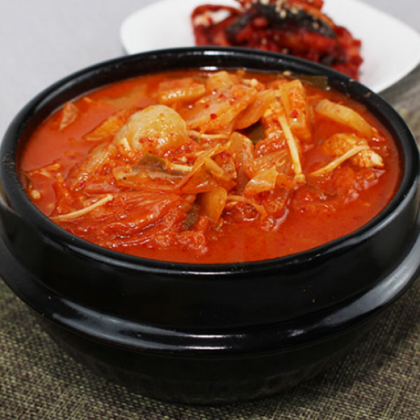 보름달식당 가정식반찬 수제반찬 골라담기 반찬 나물볶음 국 찌개 탕 모음 151종, 국찌개 10. 한돈 돼지앞다리살 김치찌개 700g*2팩