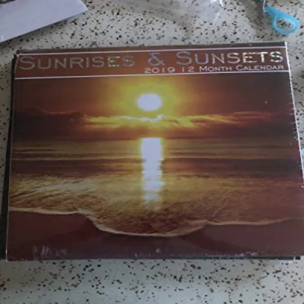 2019 Wall Calendar - Sunrises Sunsets -12 Month-12x24 inches 2019 년 월별 달력-일출 및 일몰 -12 개월 -12x24 인치, 1