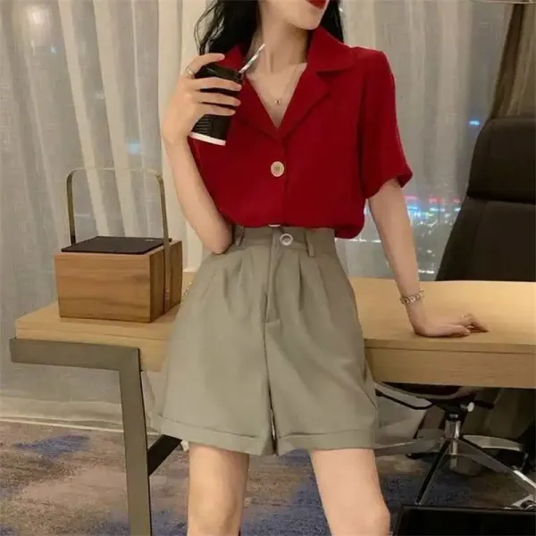 스타일리쉬 초콜렛색 본래의 가벼운 풍습 반바지set 여성 여름 홍콩무드 슬림핏 작은 키커 보이는 코디 4705916245